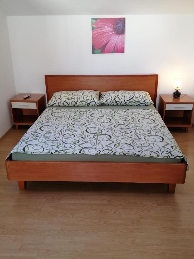 Maribela Apartments Τρογκίρ Εξωτερικό φωτογραφία