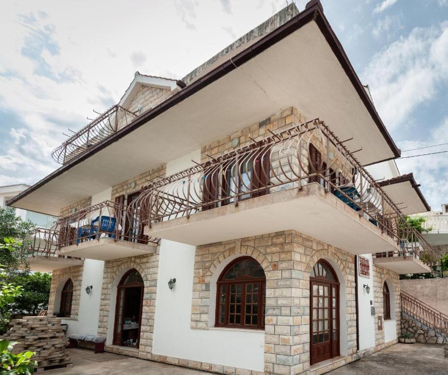 Maribela Apartments Τρογκίρ Εξωτερικό φωτογραφία