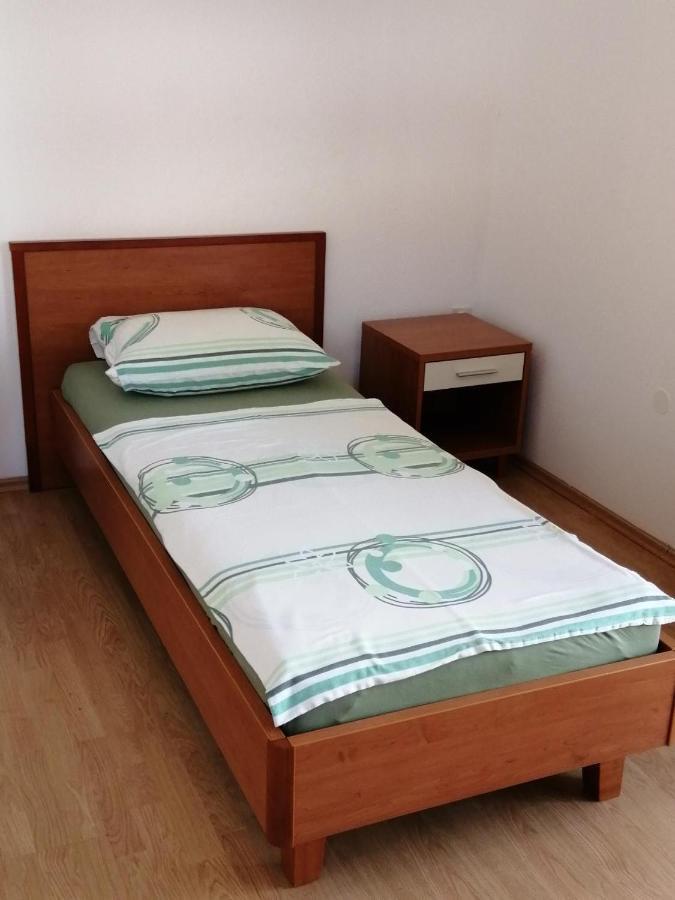 Maribela Apartments Τρογκίρ Εξωτερικό φωτογραφία